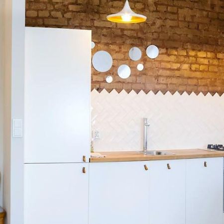 Zoli Apartment Варшава Екстер'єр фото