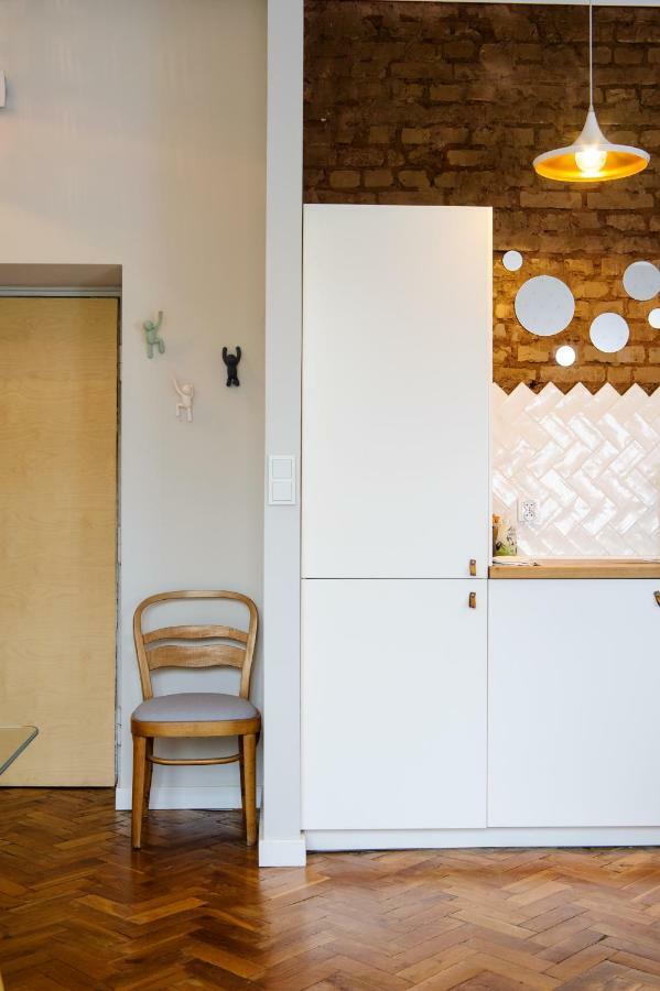 Zoli Apartment Варшава Екстер'єр фото